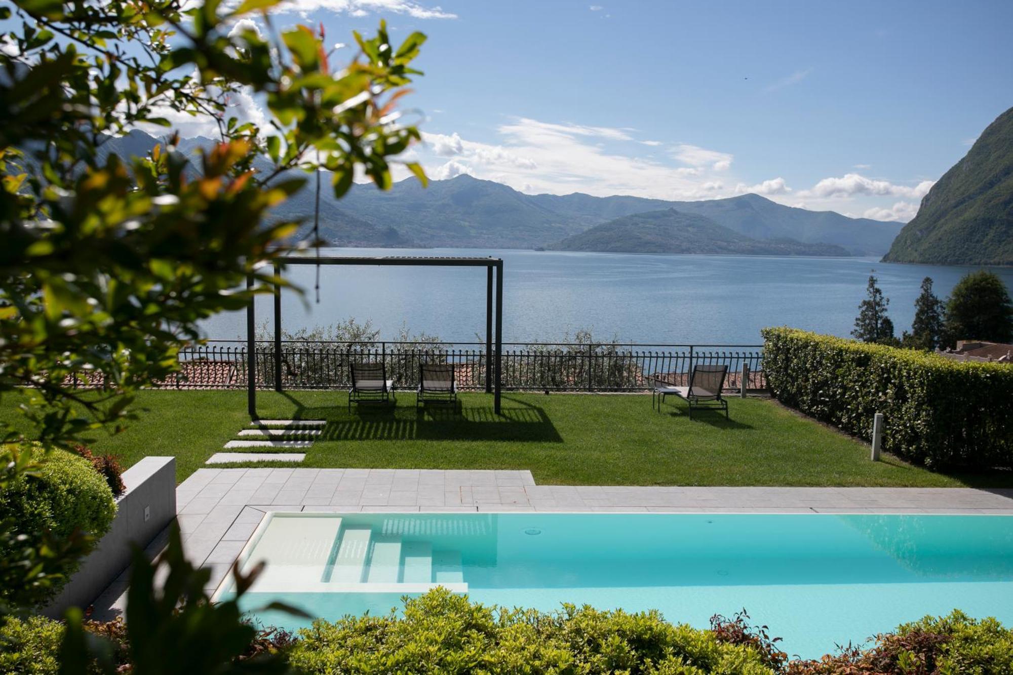 Ai Ronchi B&B Riva di Solto Bagian luar foto