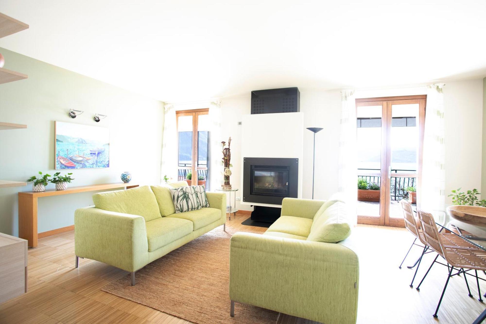 Ai Ronchi B&B Riva di Solto Bagian luar foto