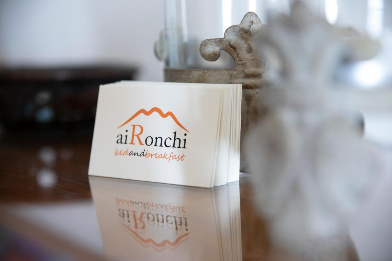 Ai Ronchi B&B Riva di Solto Bagian luar foto