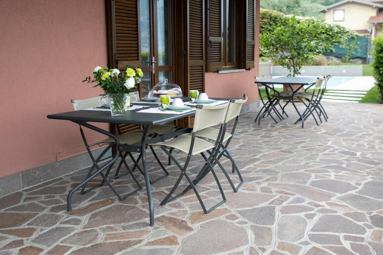 Ai Ronchi B&B Riva di Solto Bagian luar foto