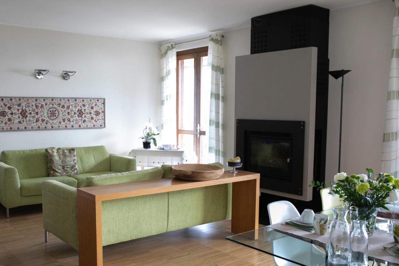 Ai Ronchi B&B Riva di Solto Bagian luar foto